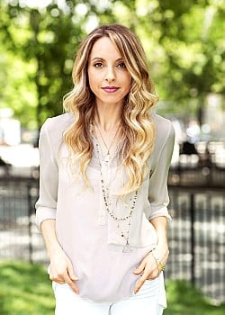 Gabrielle Bernstein